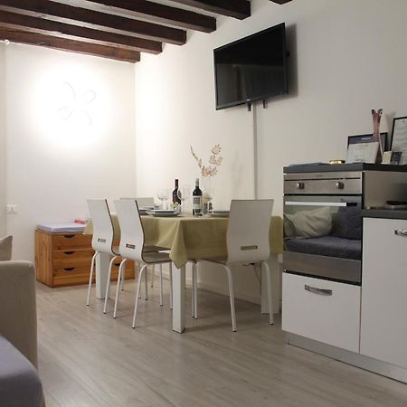 Casa Elia Appartement Venetië Buitenkant foto